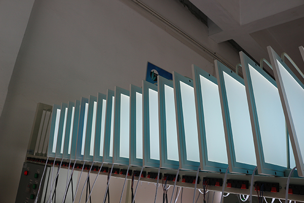 老化測(cè)試 老化測(cè)試